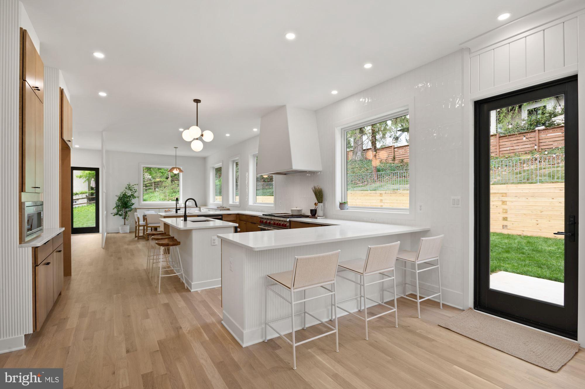 WOODLAND ACRES - Residential