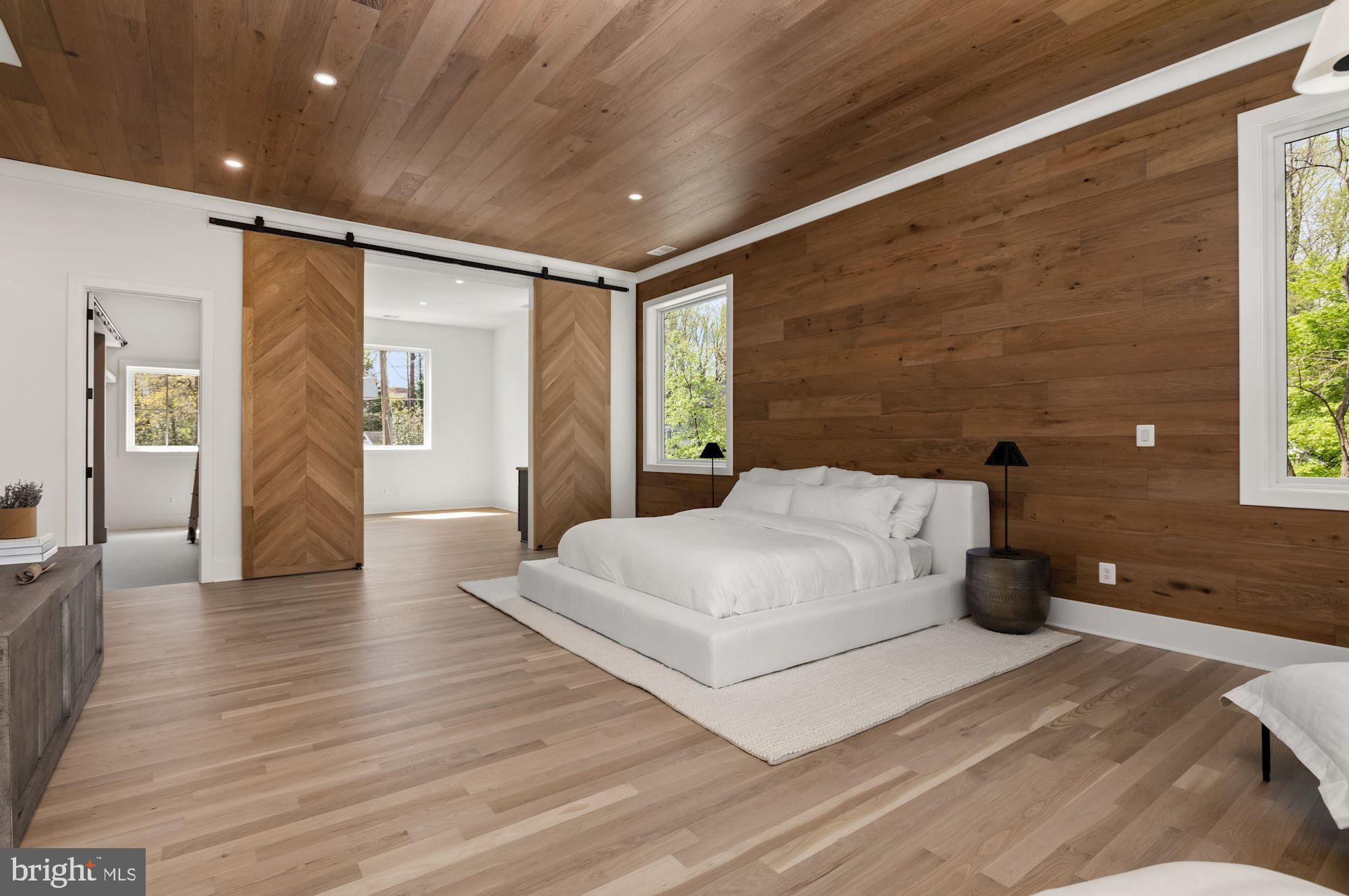 WOODLAND ACRES - Residential