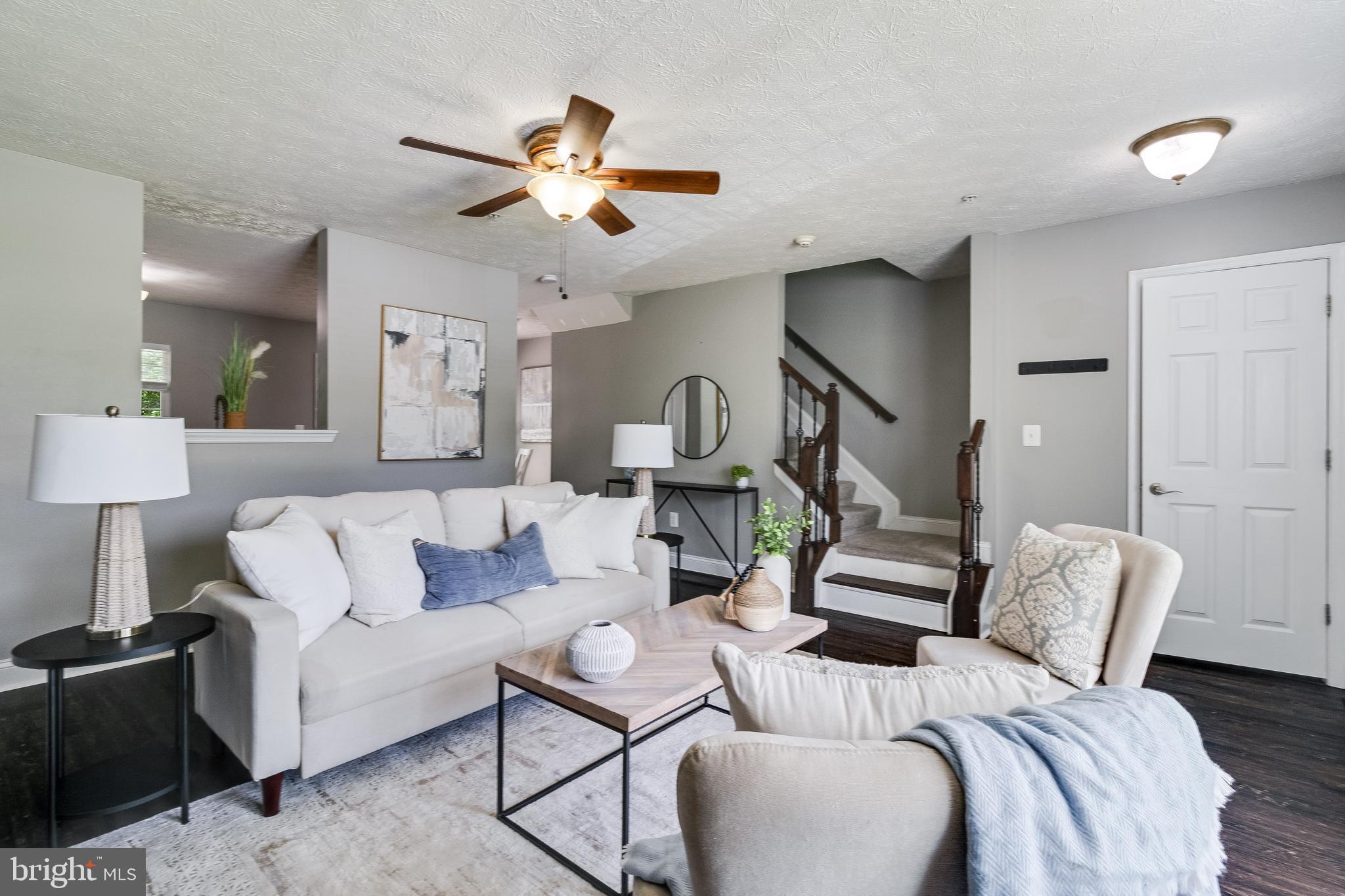 BAYVIEW HILLS - Residential Lease