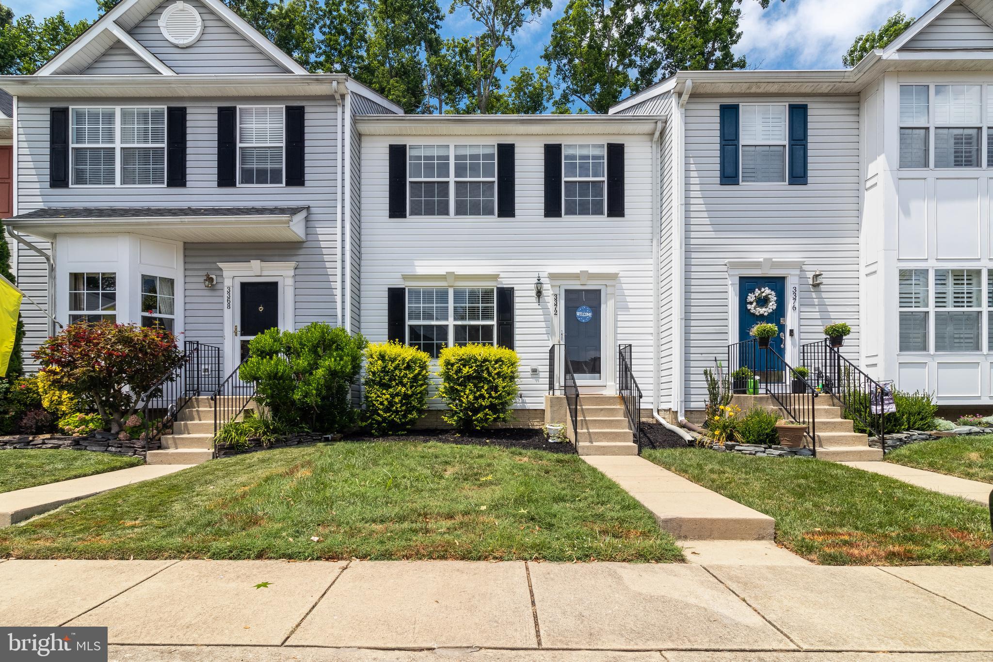 BAYVIEW HILLS - Residential Lease