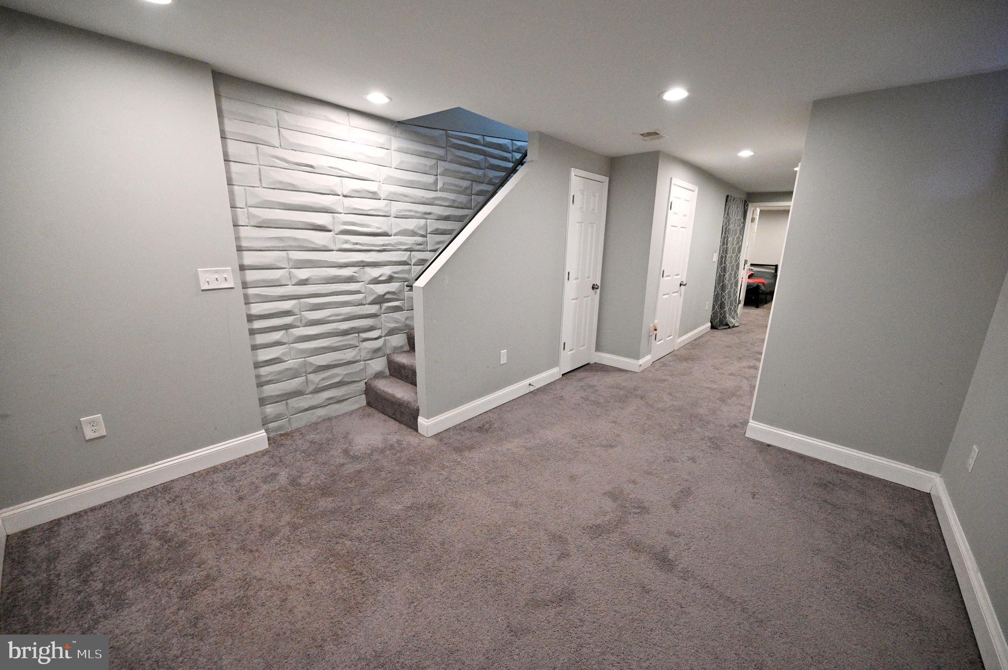 EDMONDSON VIILLAGE - Residential