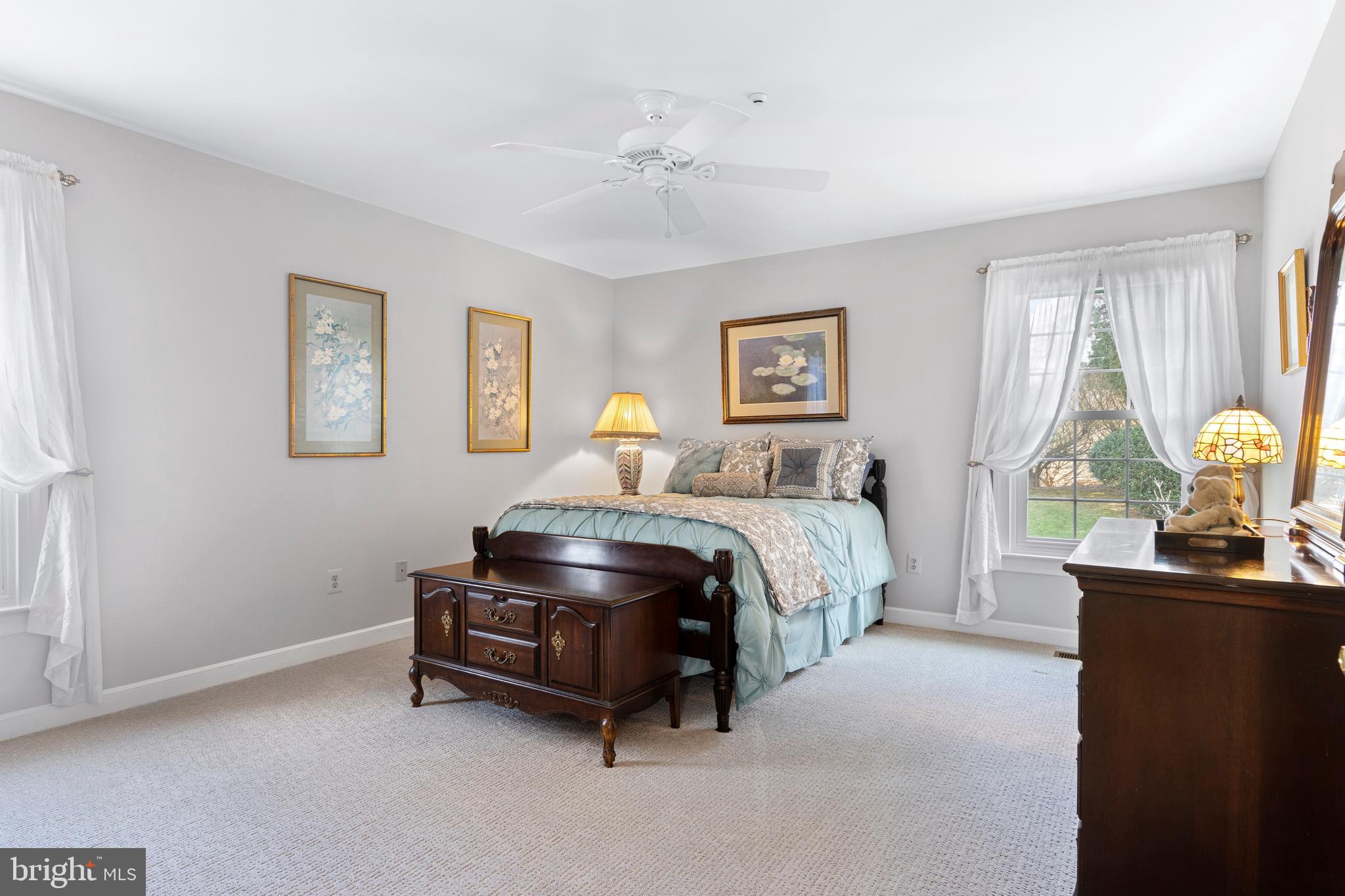 VALLEY FORGE ESTS - Residential