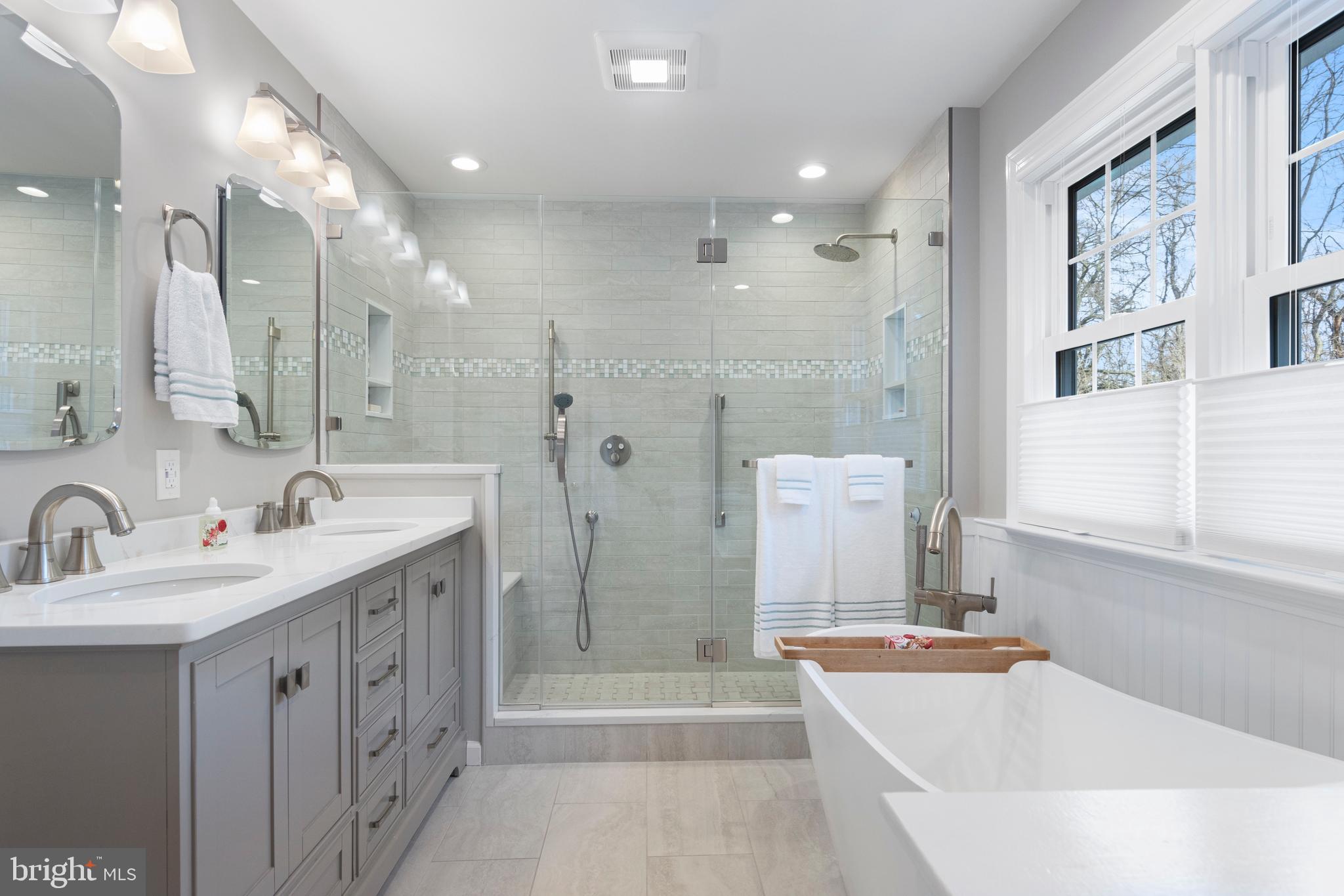 VALLEY FORGE ESTS - Residential