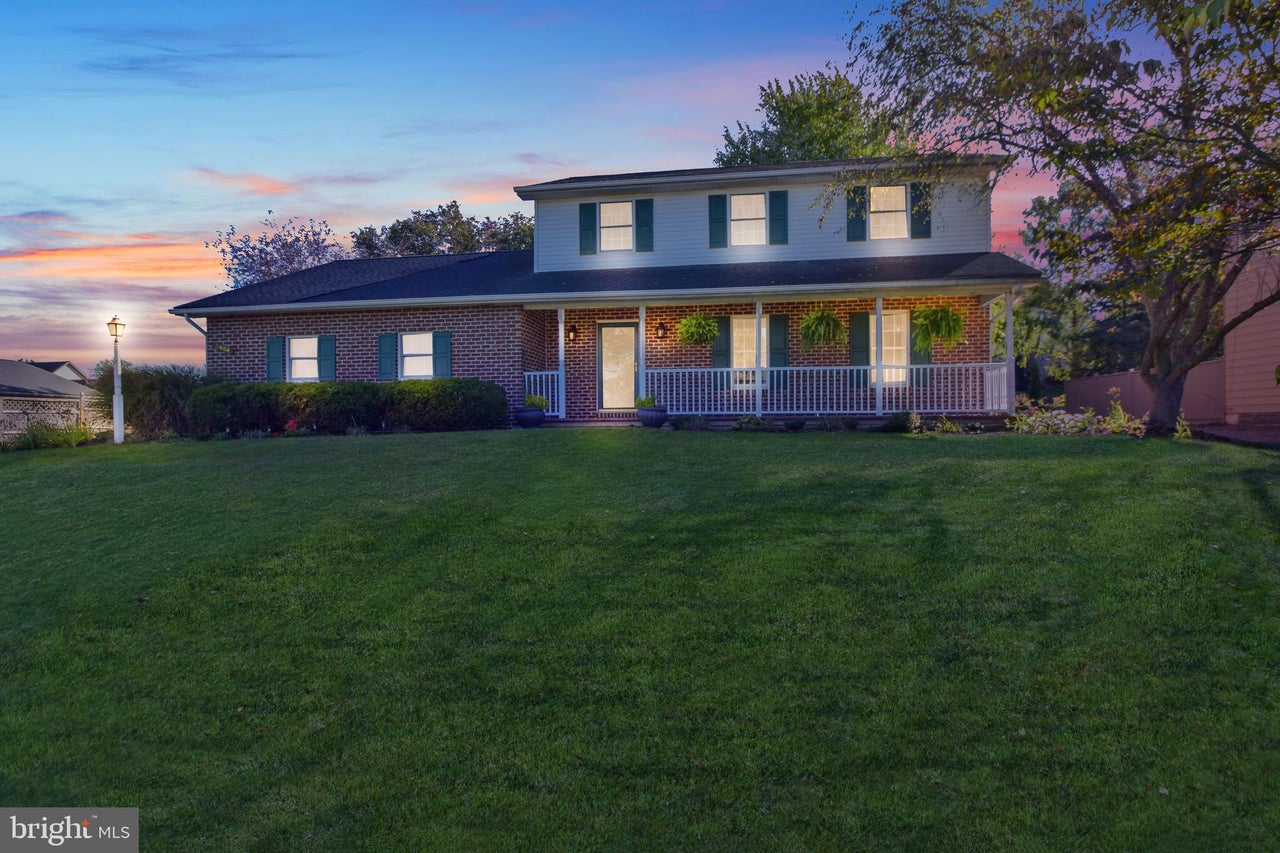 Photo 1 of 23 of 3444 CARNOUSTIE DRIVE
