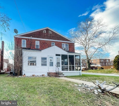 Townhouse For Rent - 520 W Thirty Eighth Street<br/> WILMINGTON, DE 19802