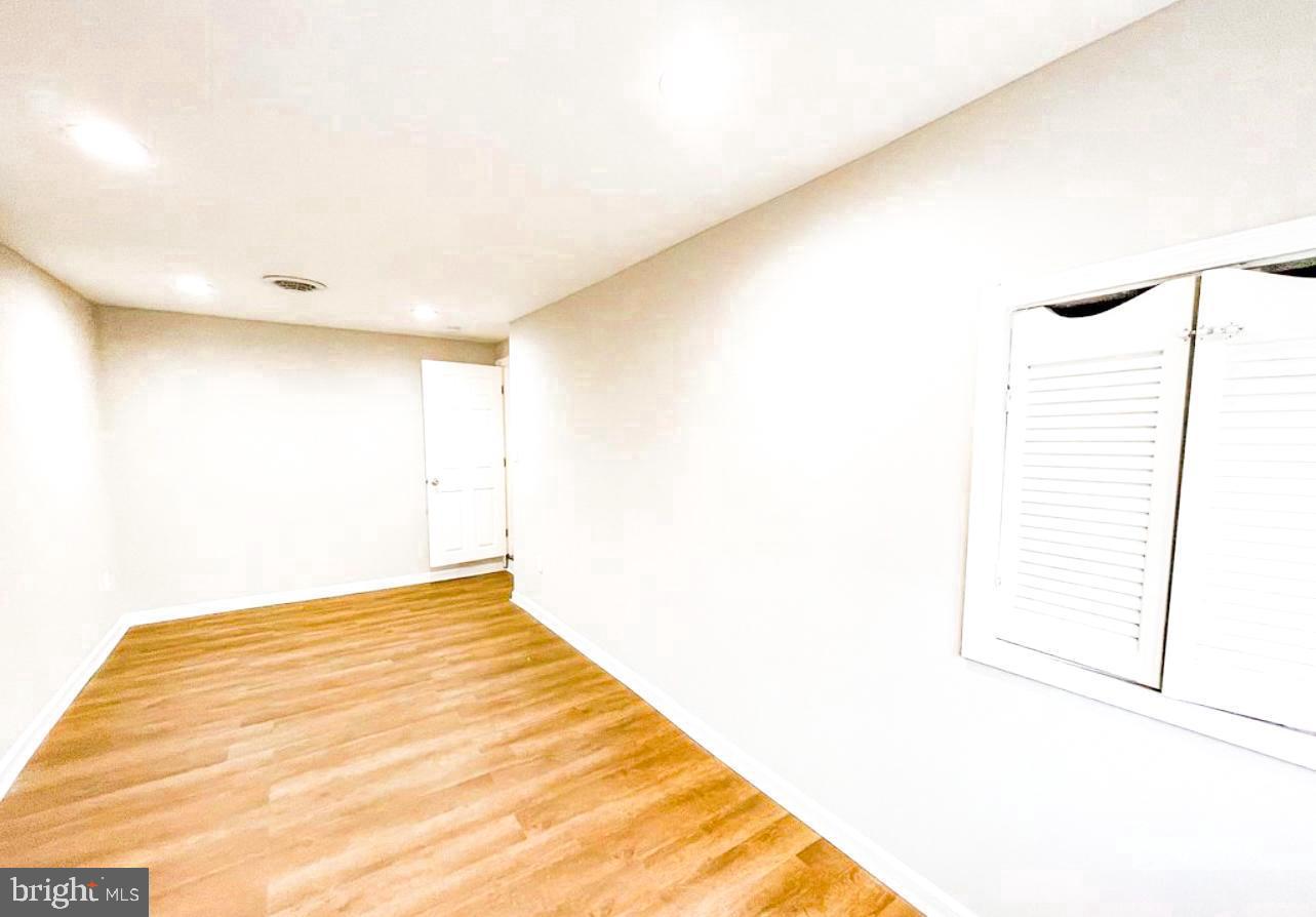 520 W THIRTY EIGHTH STREET