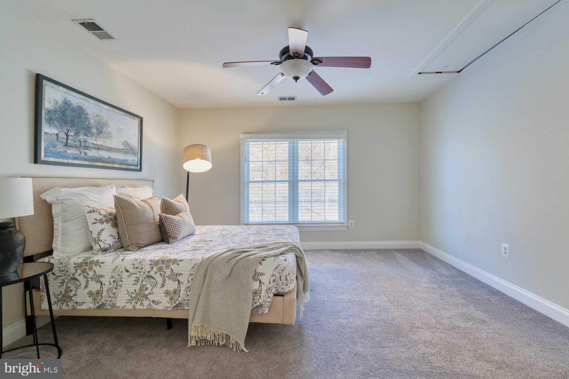 BEACON HILL - Residential