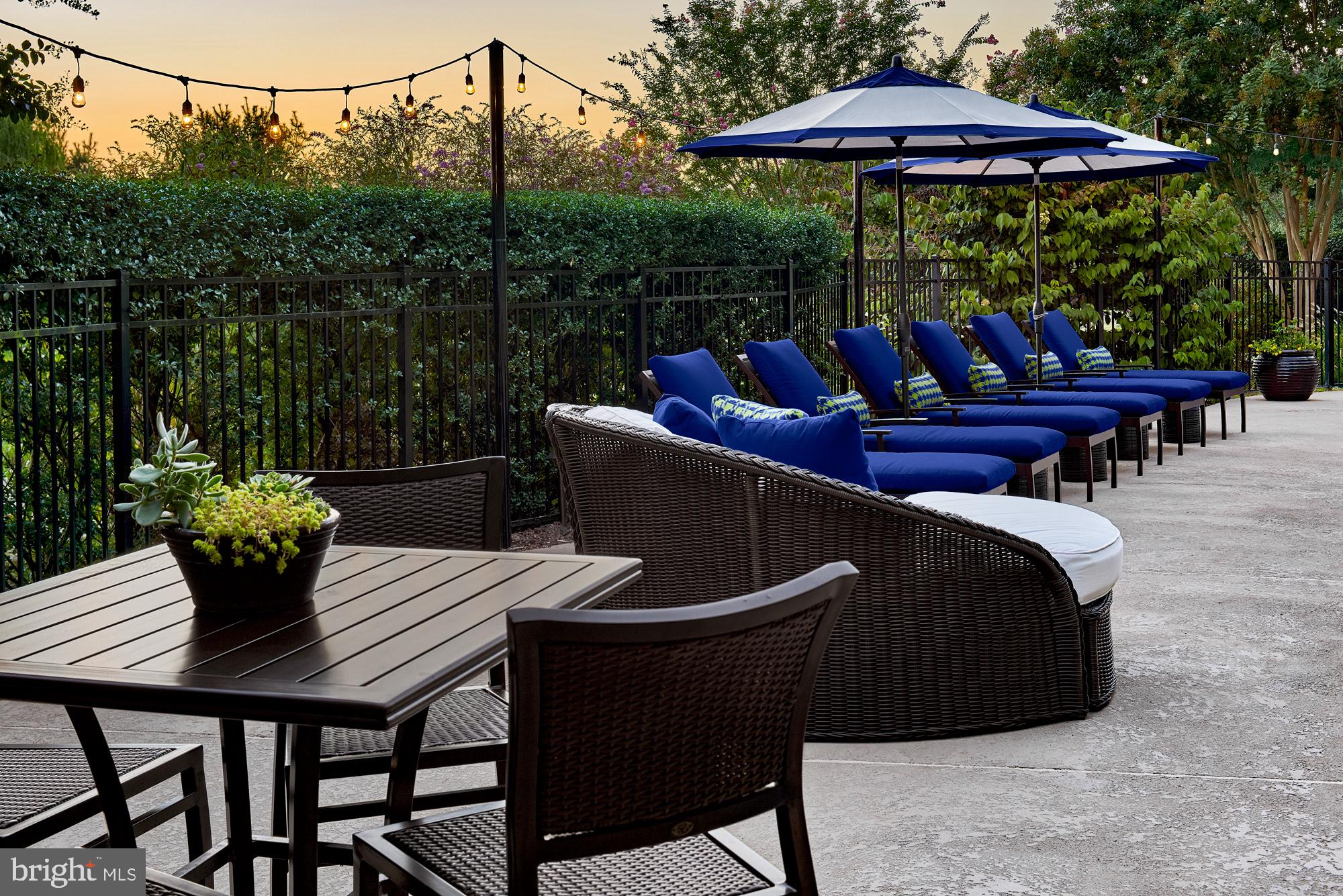 BEACON HILL - Residential