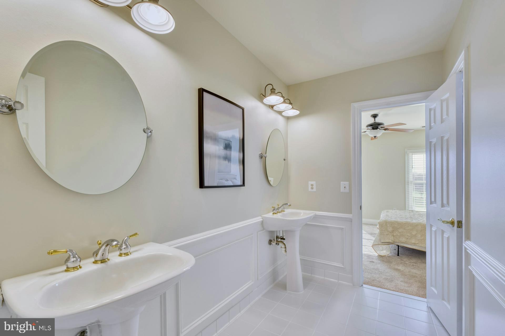 BEACON HILL - Residential