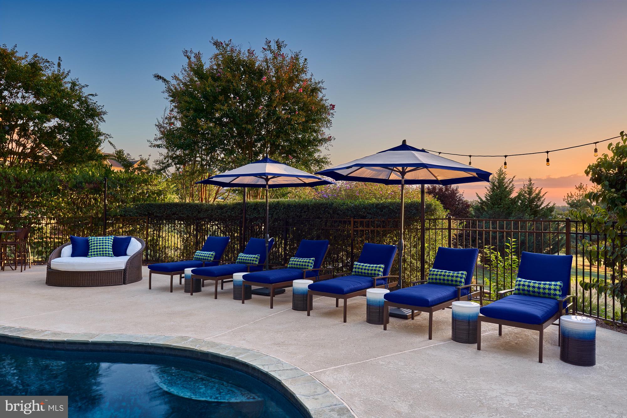 BEACON HILL - Residential