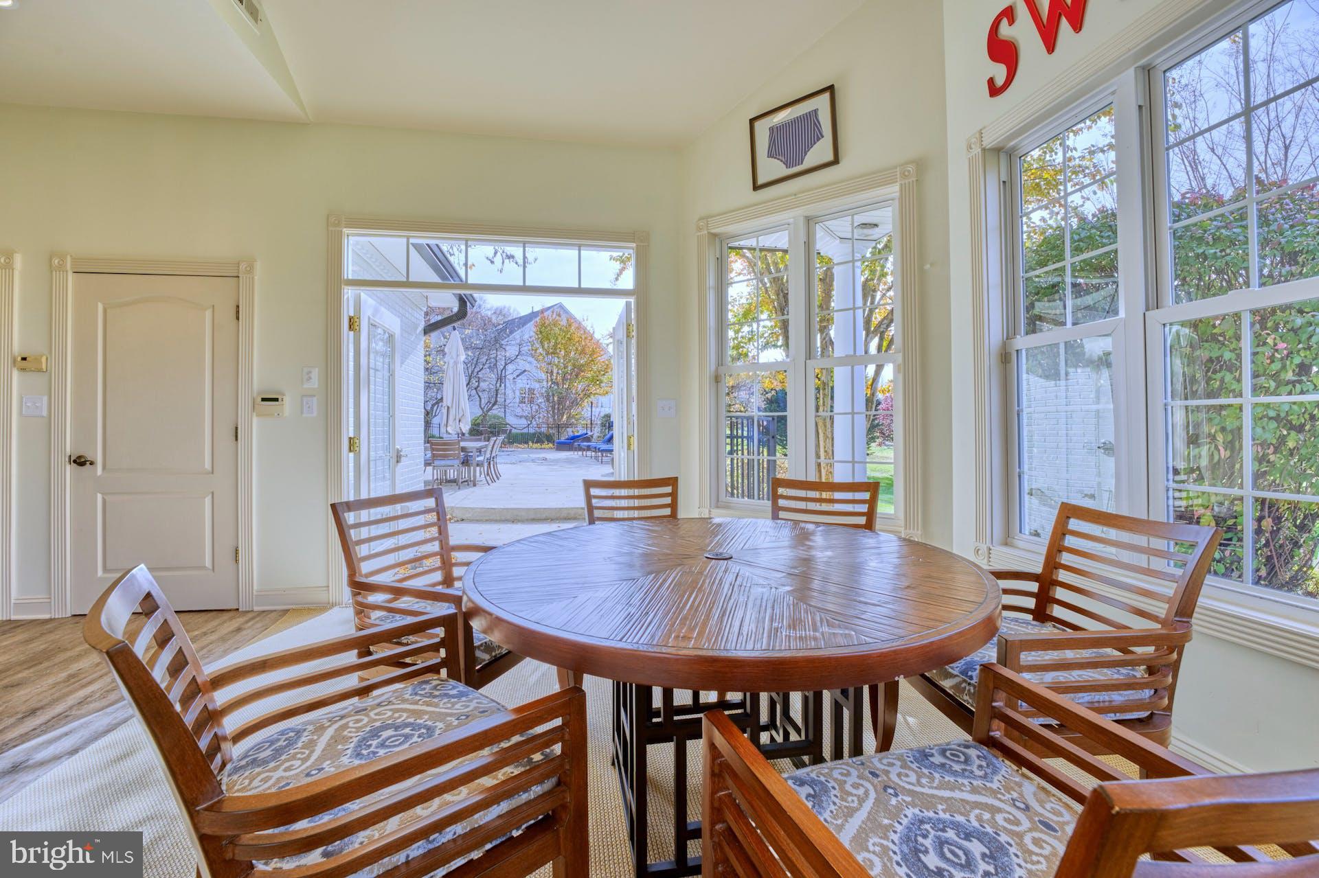 BEACON HILL - Residential