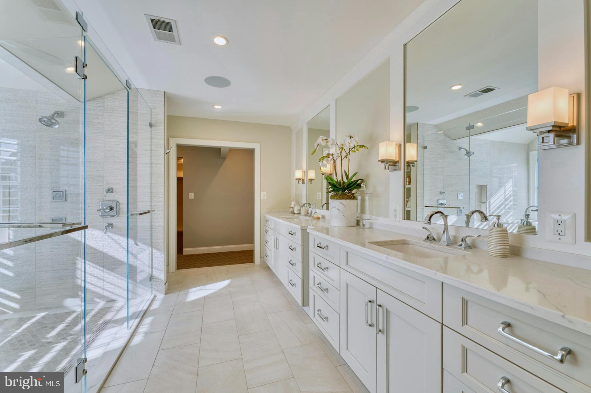 BEACON HILL - Residential