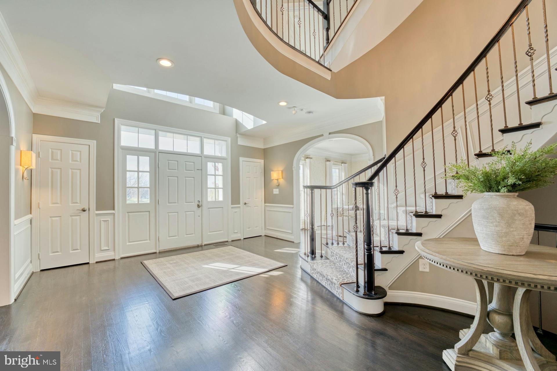 BEACON HILL - Residential