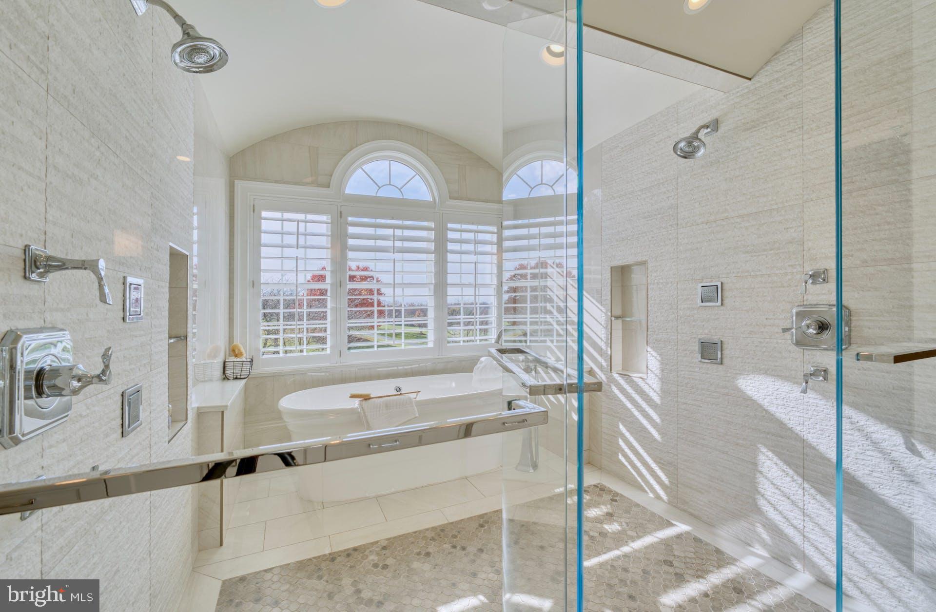 BEACON HILL - Residential