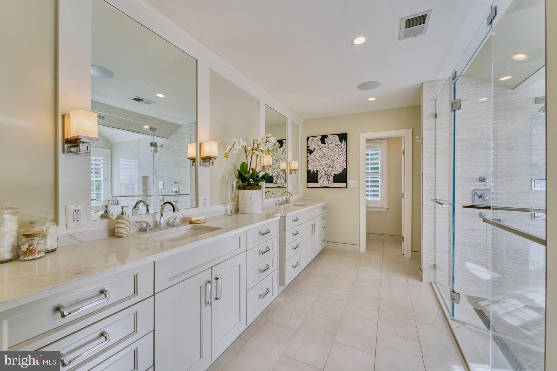 BEACON HILL - Residential