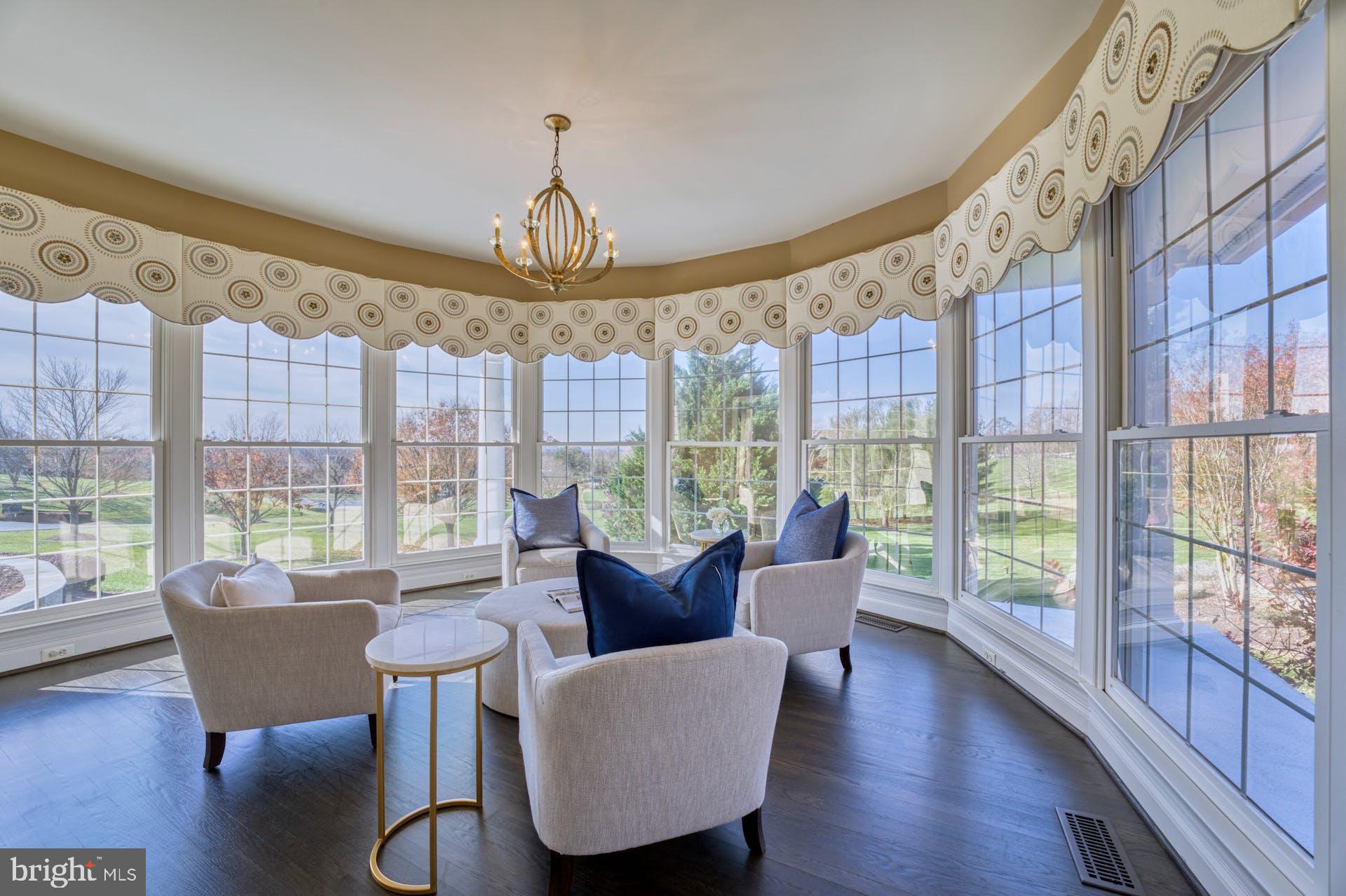 BEACON HILL - Residential