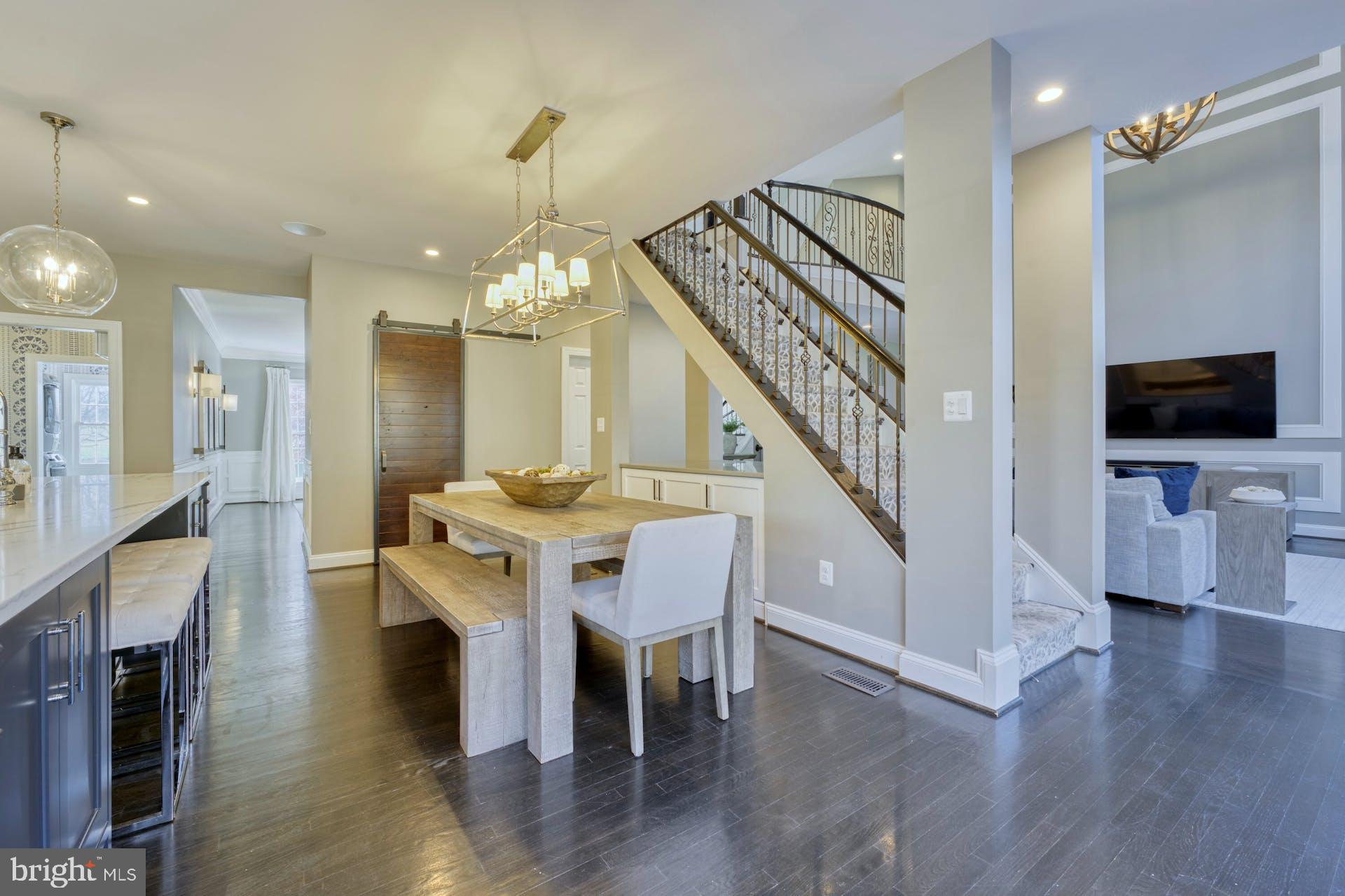 BEACON HILL - Residential