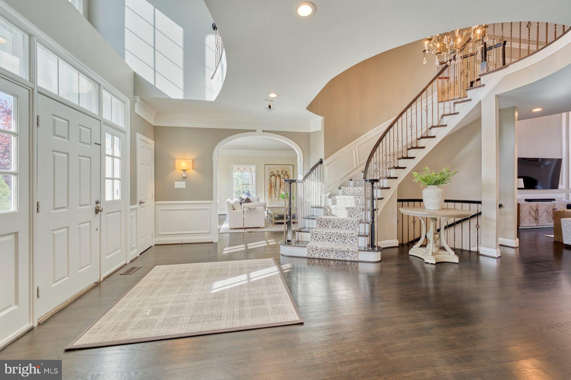 BEACON HILL - Residential