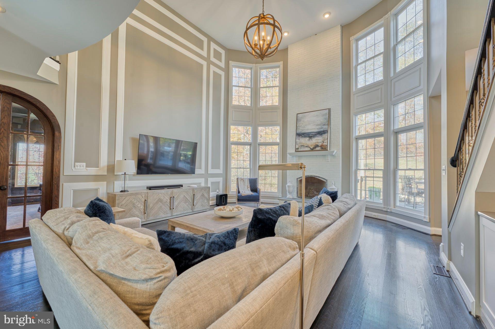 BEACON HILL - Residential