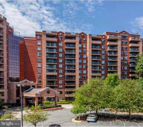 Condo For Sale - 2230 George C Marshall Drive #806<br/> FALLS CHURCH, VA 22043