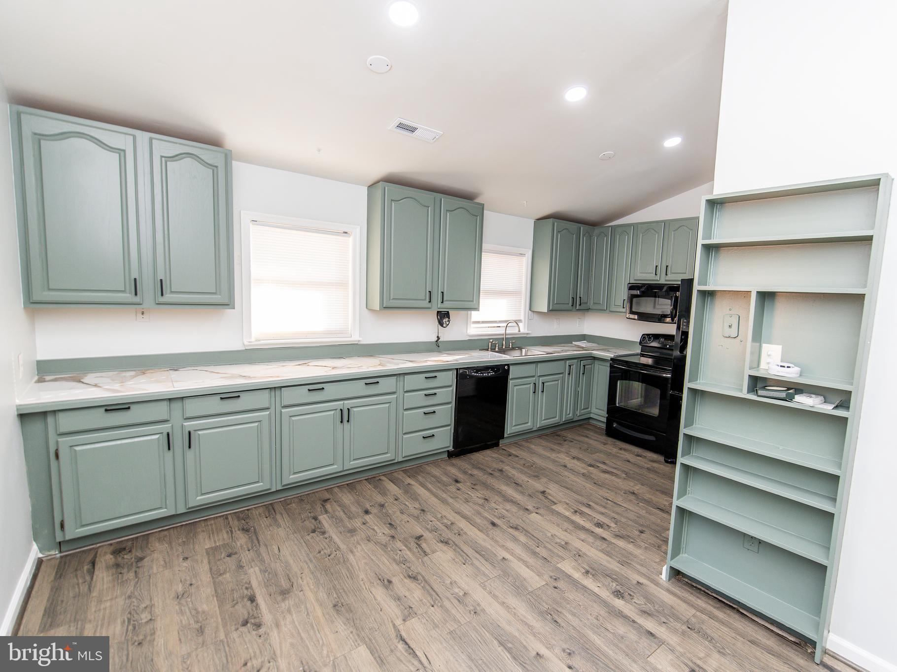 POINTER RIDGE - Residential Lease