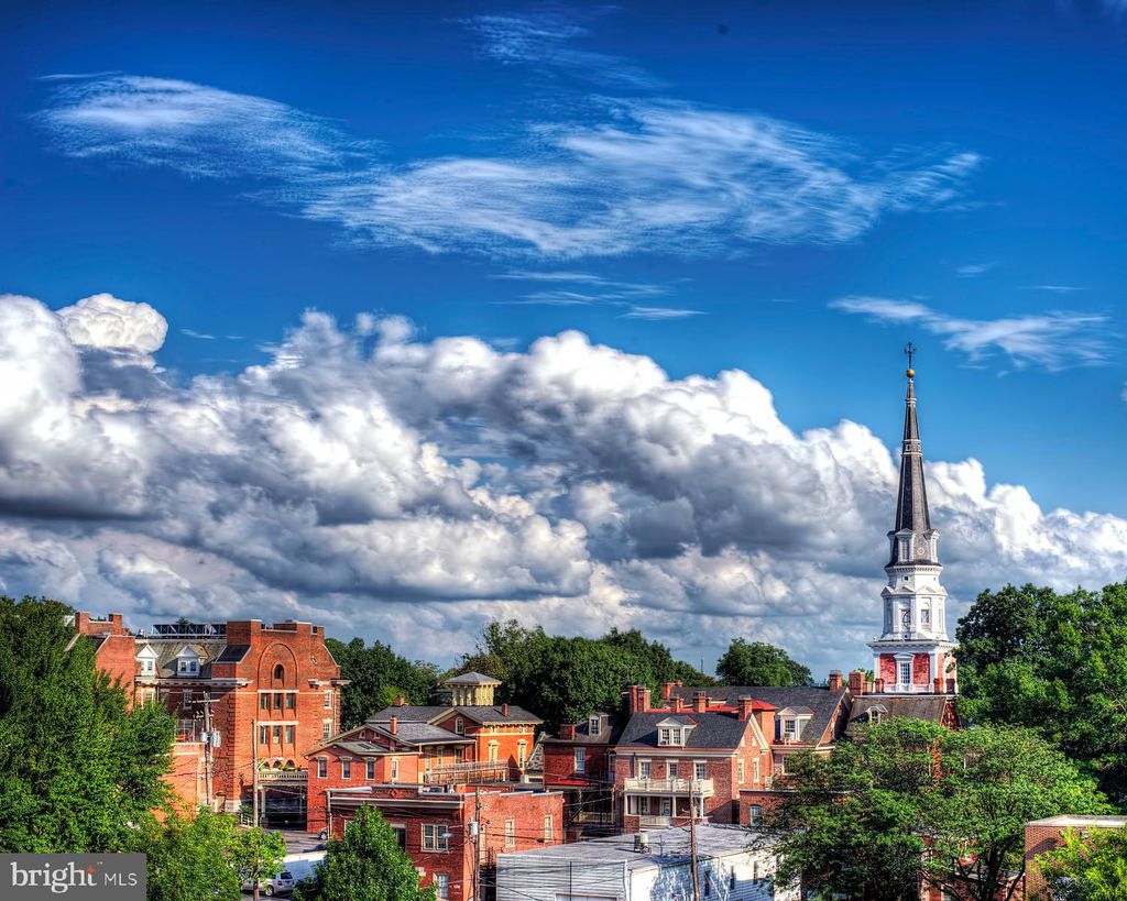 Photo of 201 N Duke Street #603, Lancaster, PA 17602 (MLS # PALA2043650)