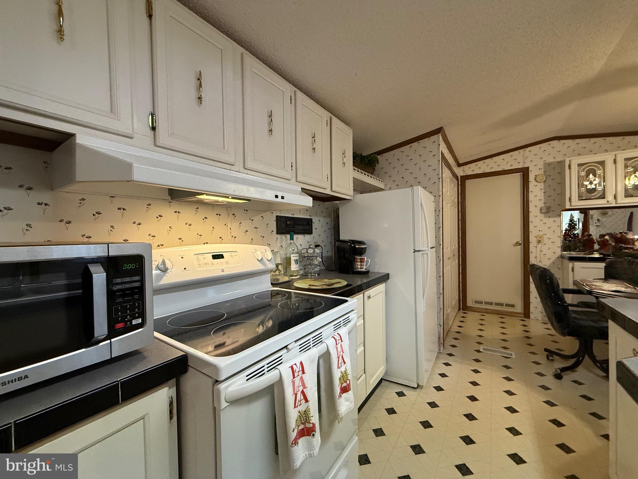 PHEASANT RIDGE - Residential