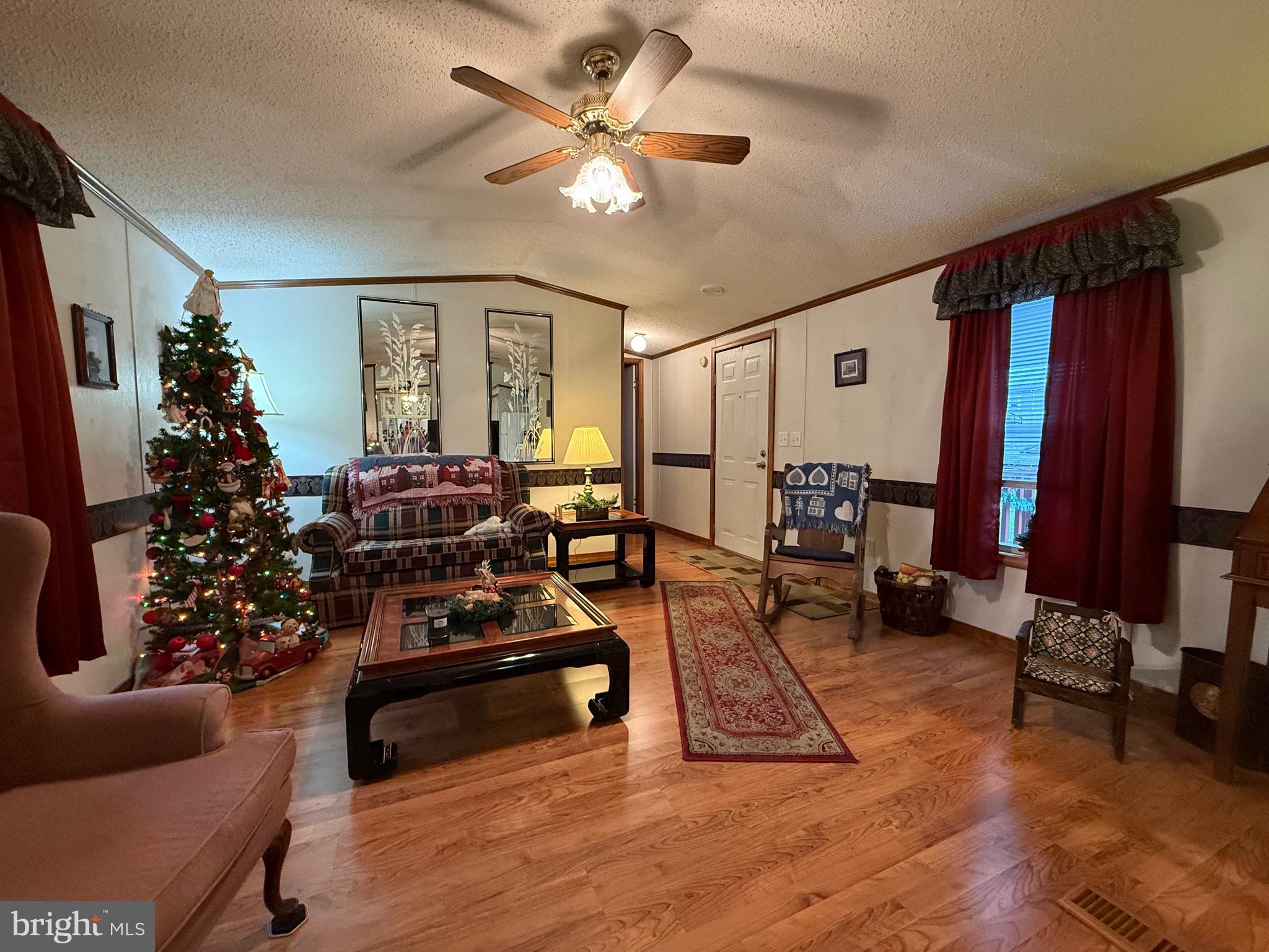 PHEASANT RIDGE - Residential