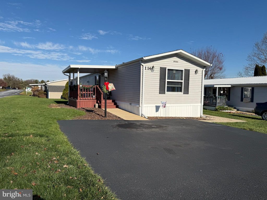 Photo of 114 Pheasant Ridge Circle, LANCASTER, PA 17603 (MLS # PALA2077304)