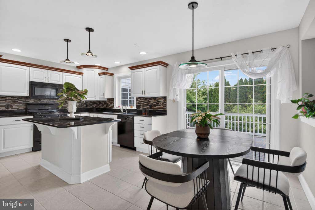 Photo of 501 Bald Eagle Court, LANCASTER, PA 17601 (MLS # PALA2092930)
