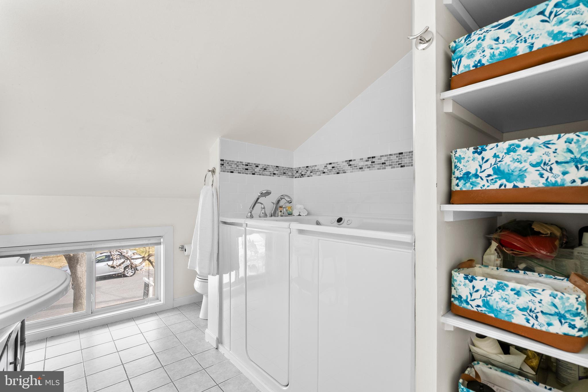 HUNGERFORD - Residential