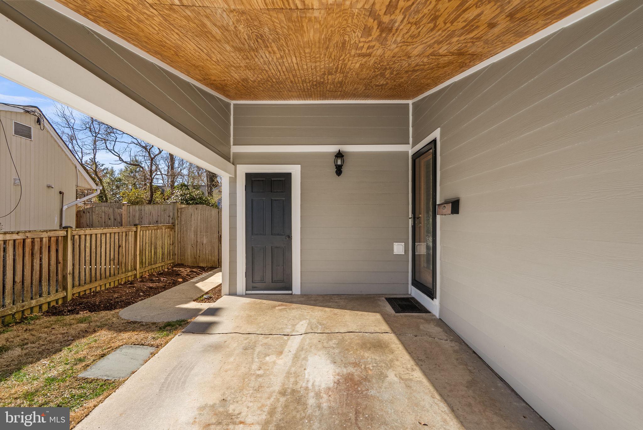 HUNGERFORD - Residential