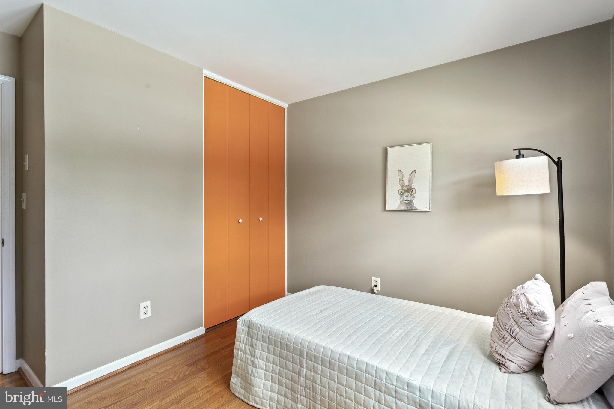 VALLEY MEDE - Residential