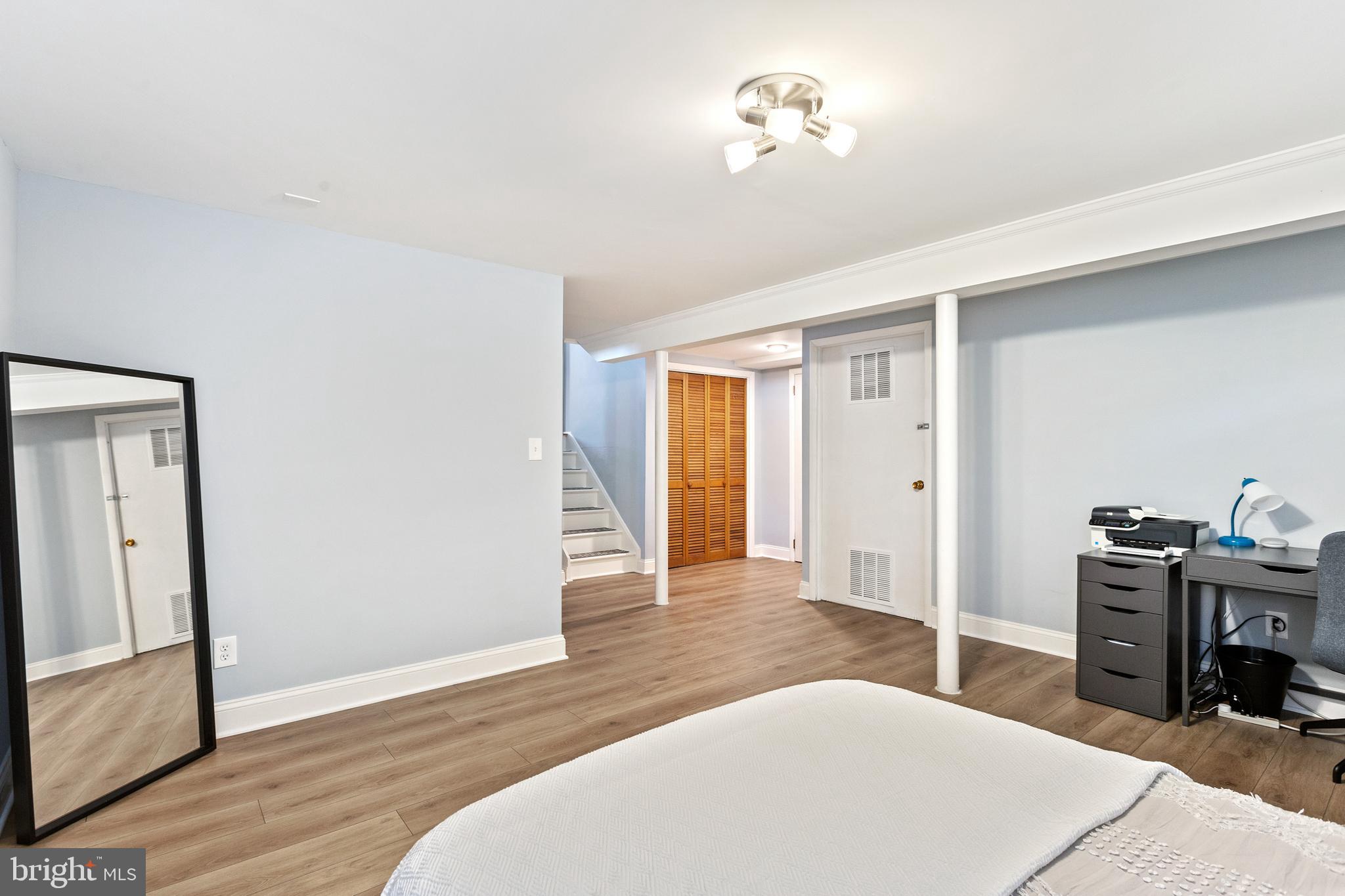 VALLEY MEDE - Residential