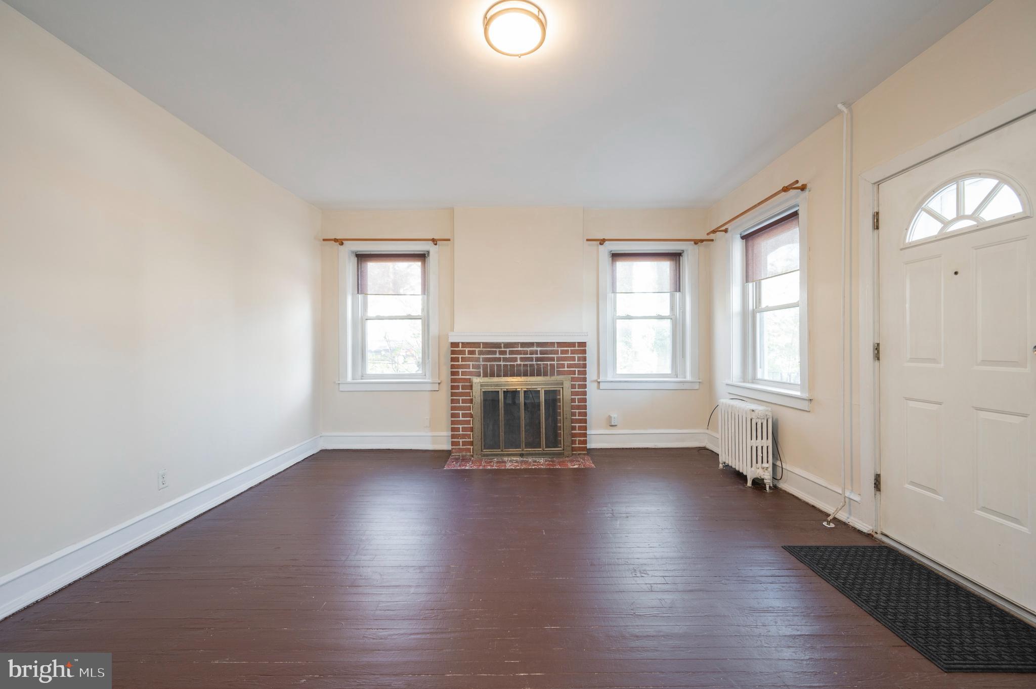 ROXBOROUGH - Residential Lease