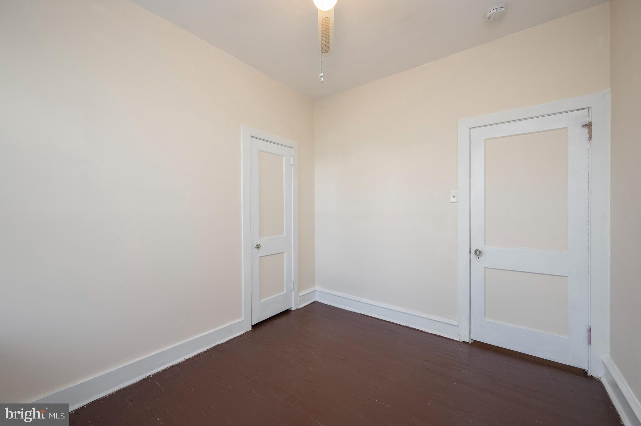 ROXBOROUGH - Residential Lease