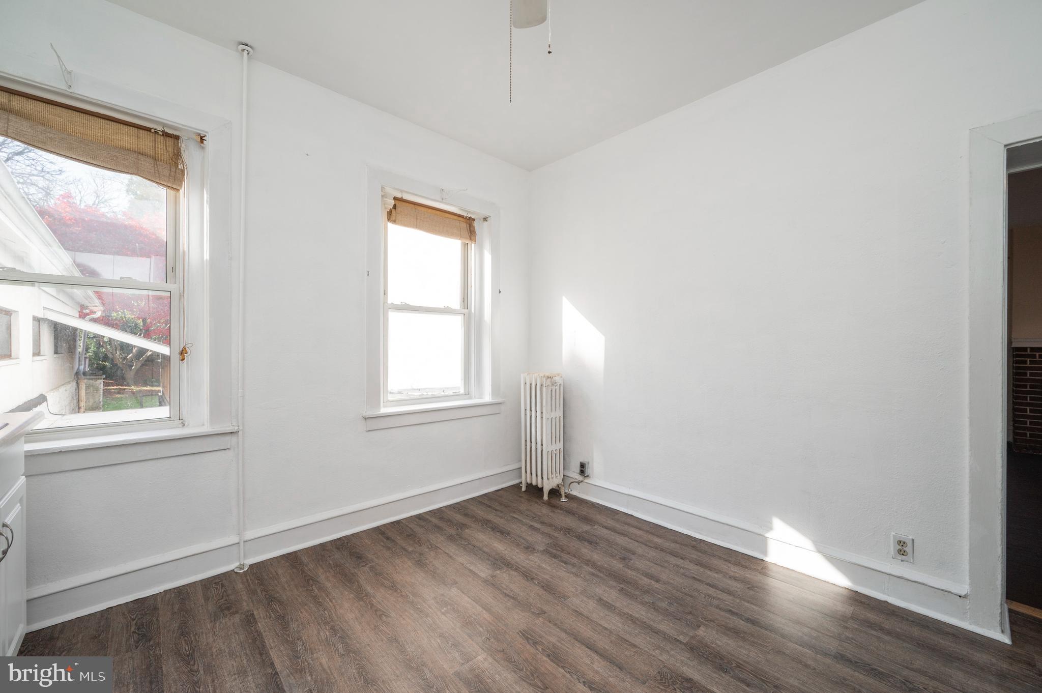 ROXBOROUGH - Residential Lease