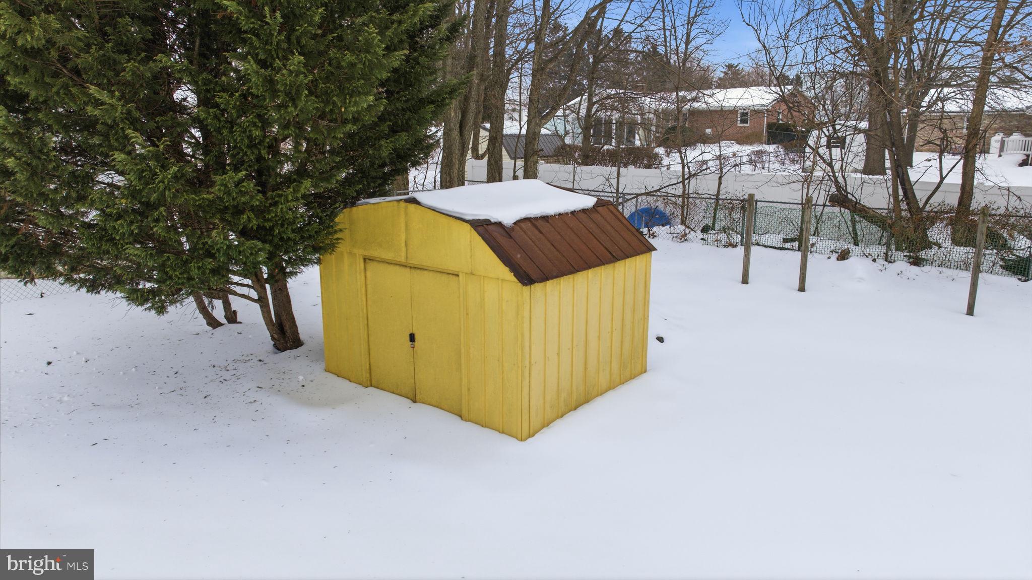 SPRINGFIELD VILLAGE - Residential