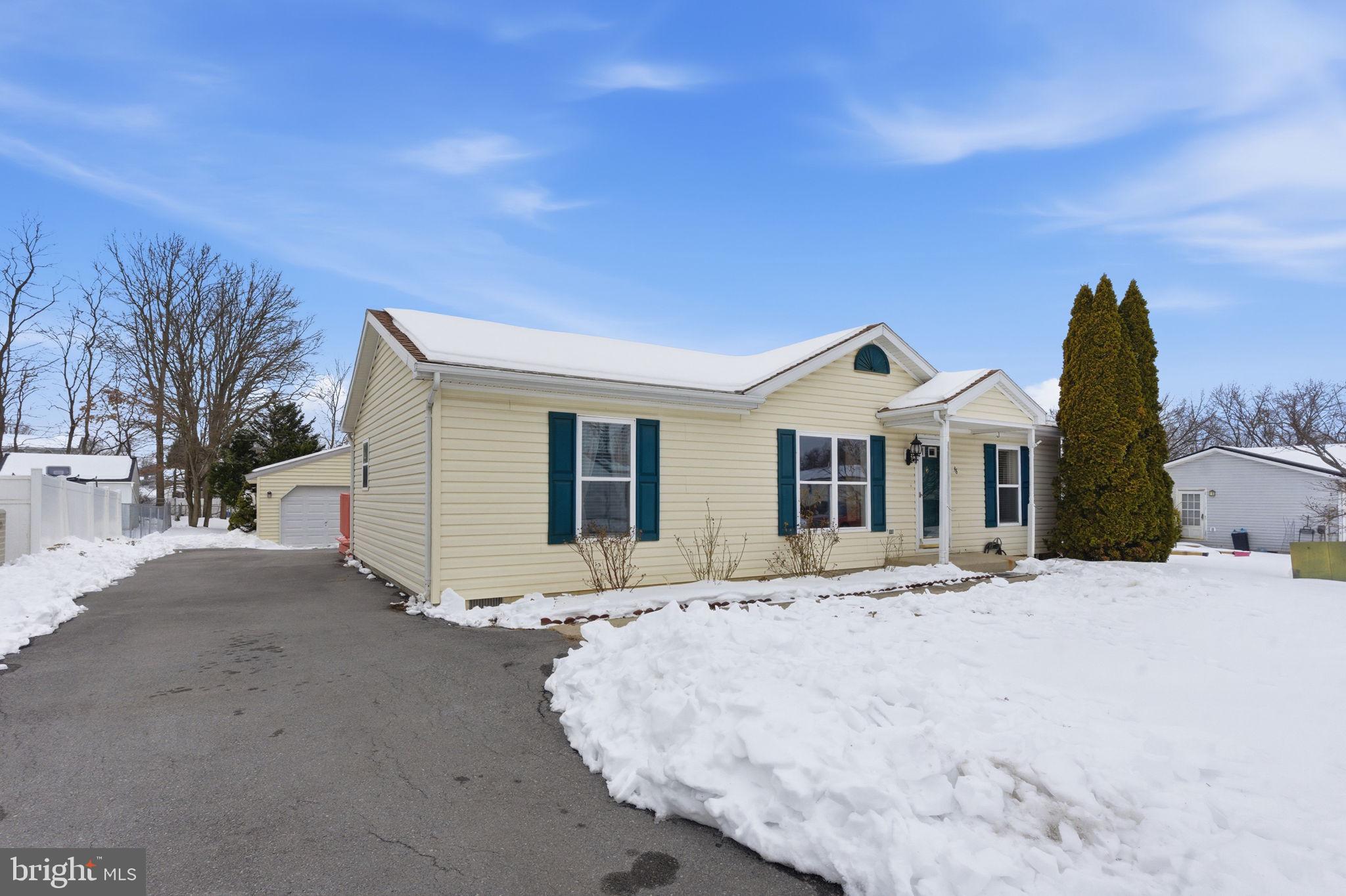 SPRINGFIELD VILLAGE - Residential