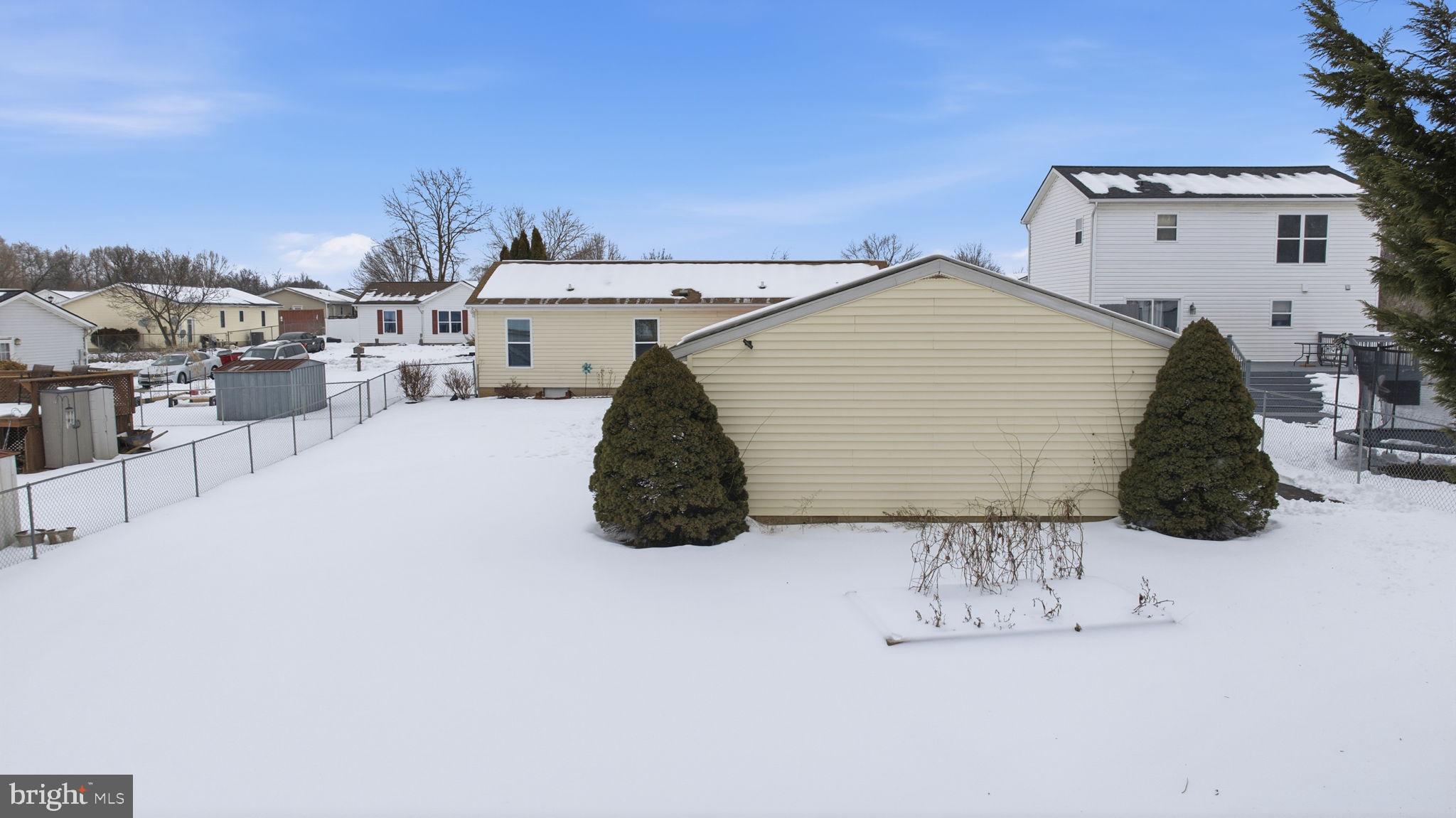 SPRINGFIELD VILLAGE - Residential