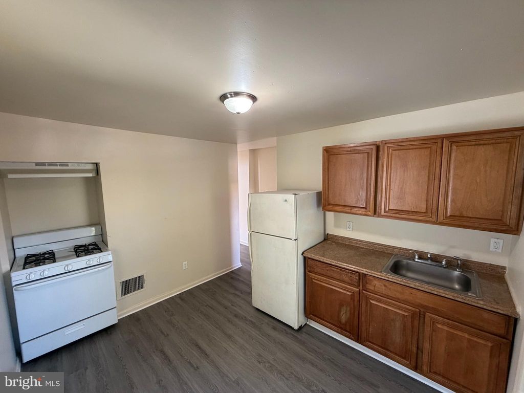 Photo of 110 W Main Street #B, MILLVILLE, NJ 08332 (MLS # NJCB2027170)
