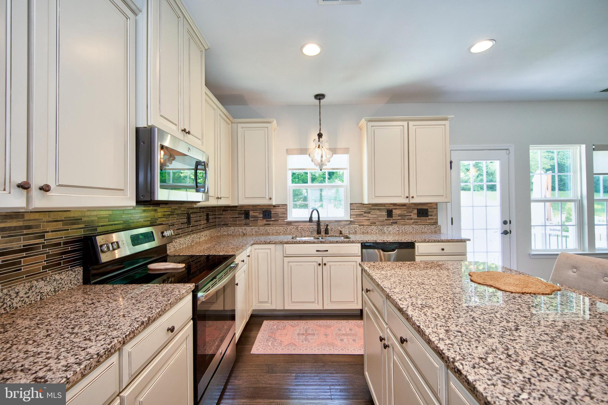 1305 DICKINSON COURT
