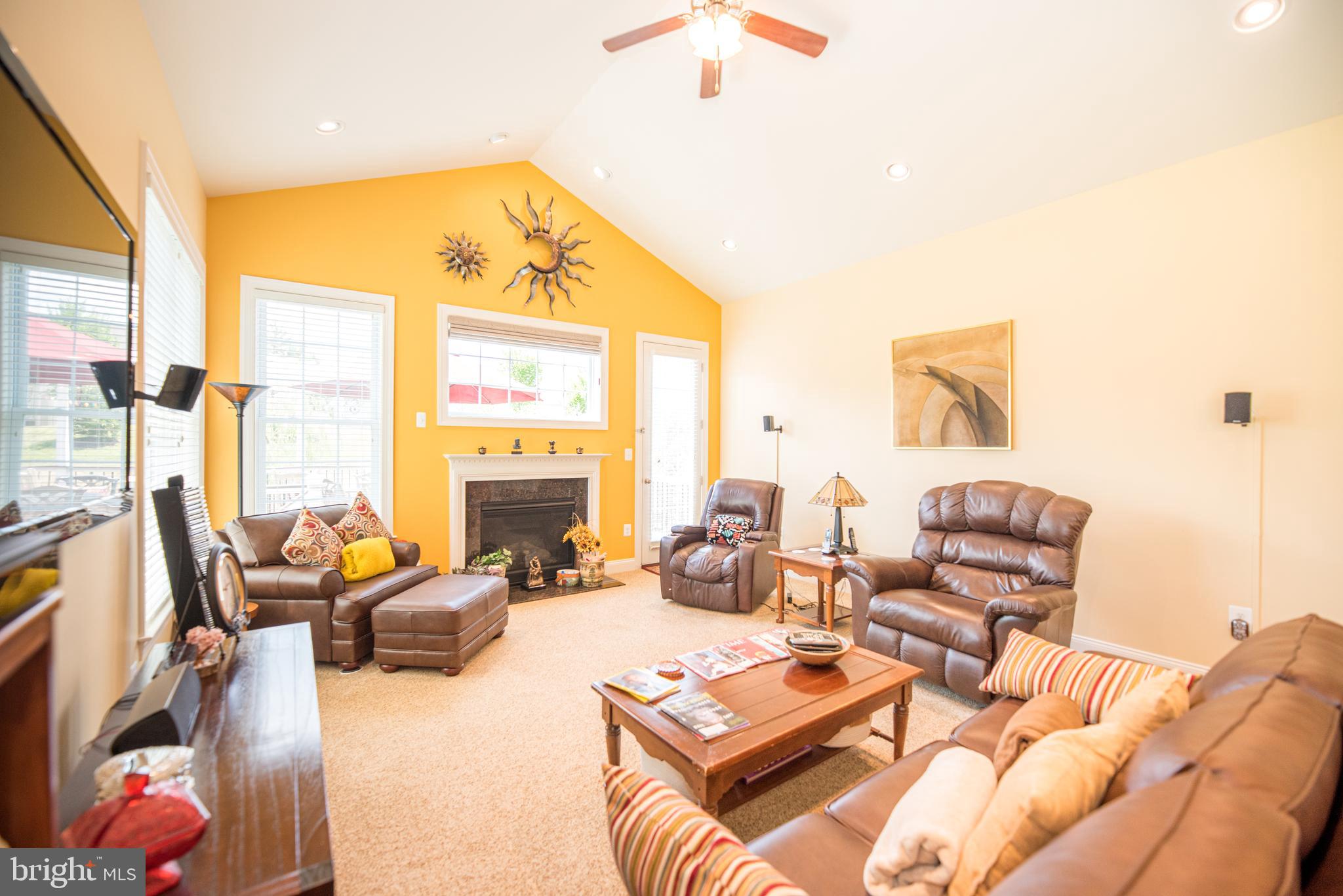 LOUDOUN VALLEY CARRIAGES - Residential