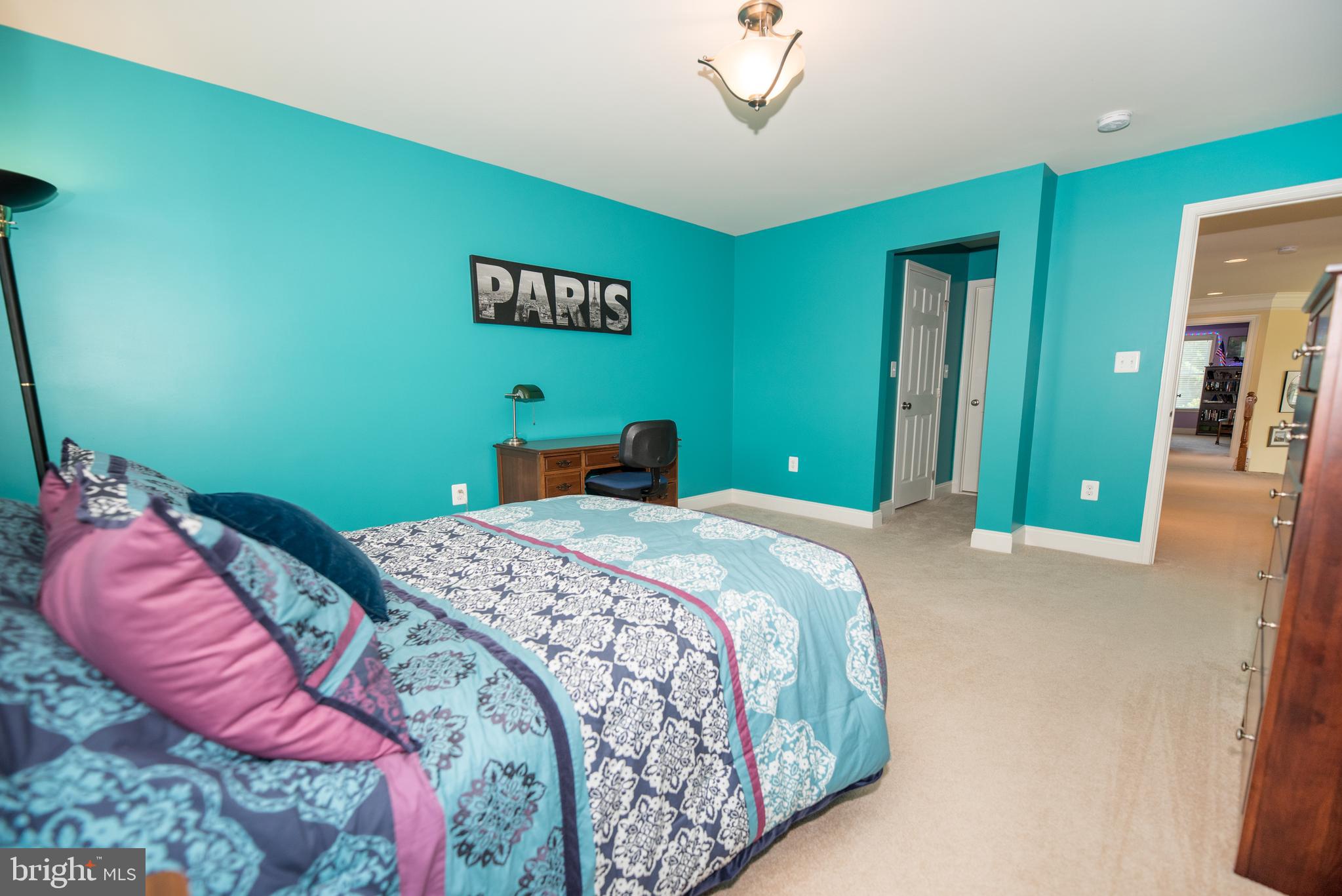 LOUDOUN VALLEY CARRIAGES - Residential