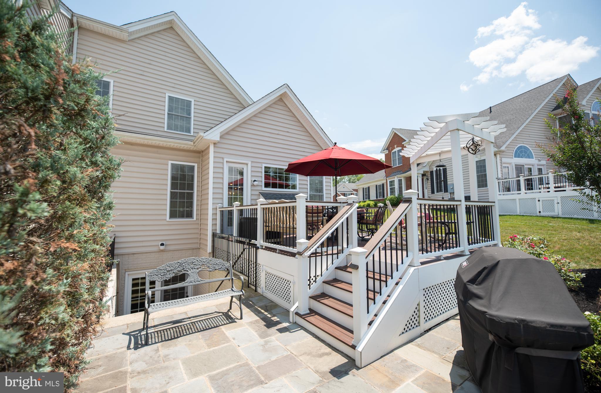 LOUDOUN VALLEY CARRIAGES - Residential