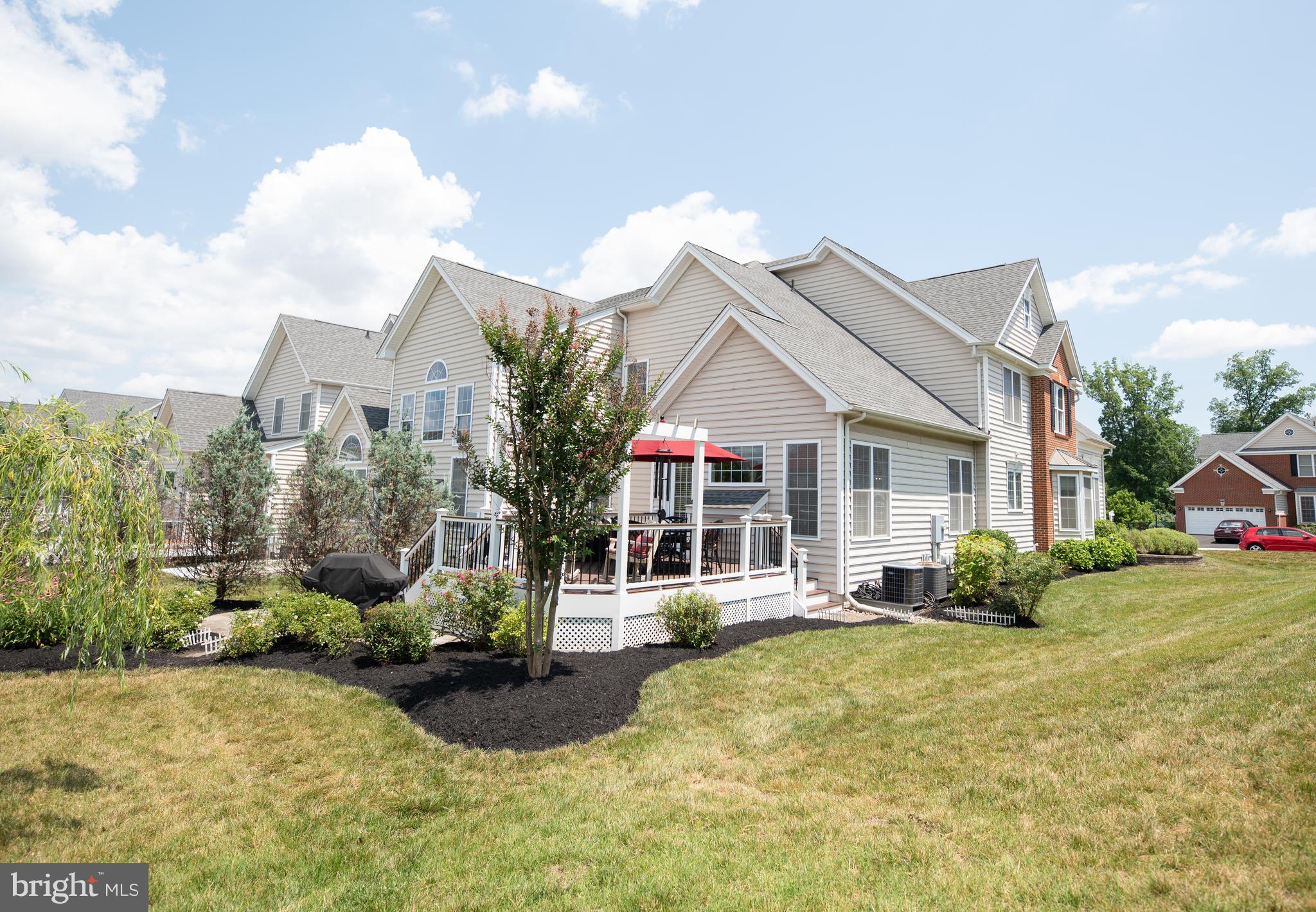 LOUDOUN VALLEY CARRIAGES - Residential