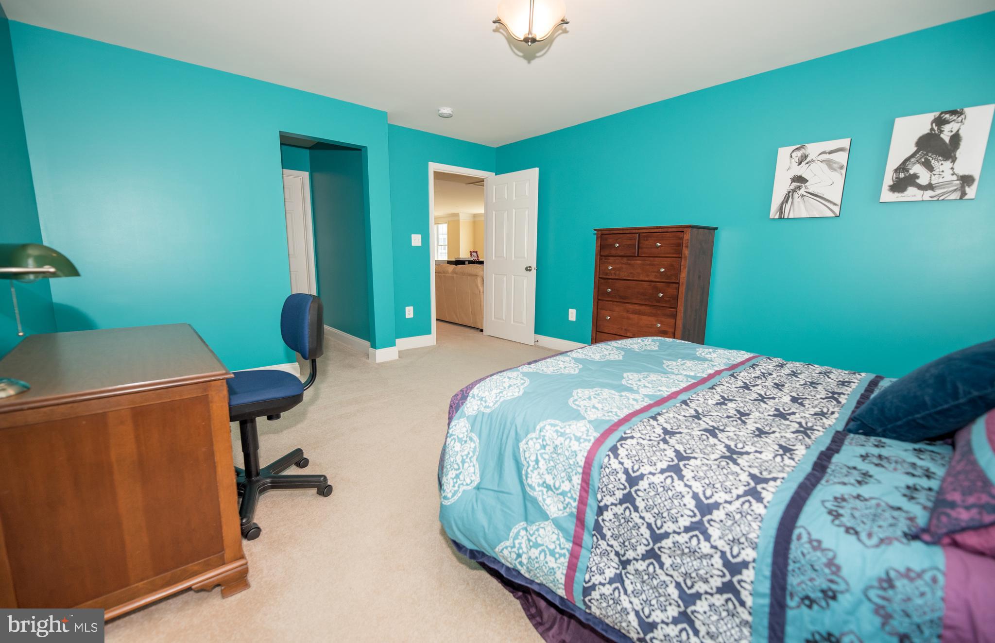 LOUDOUN VALLEY CARRIAGES - Residential