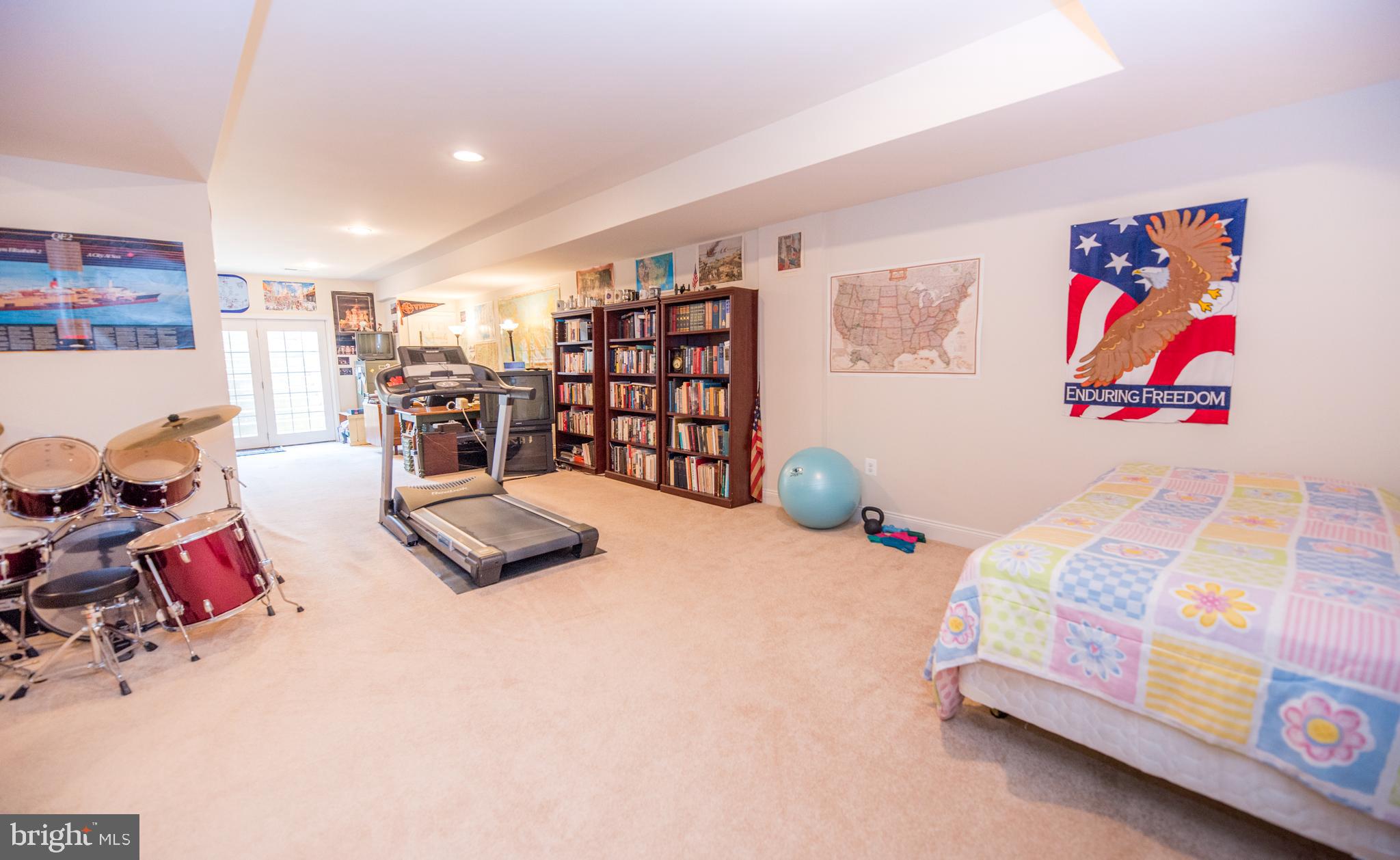 LOUDOUN VALLEY CARRIAGES - Residential