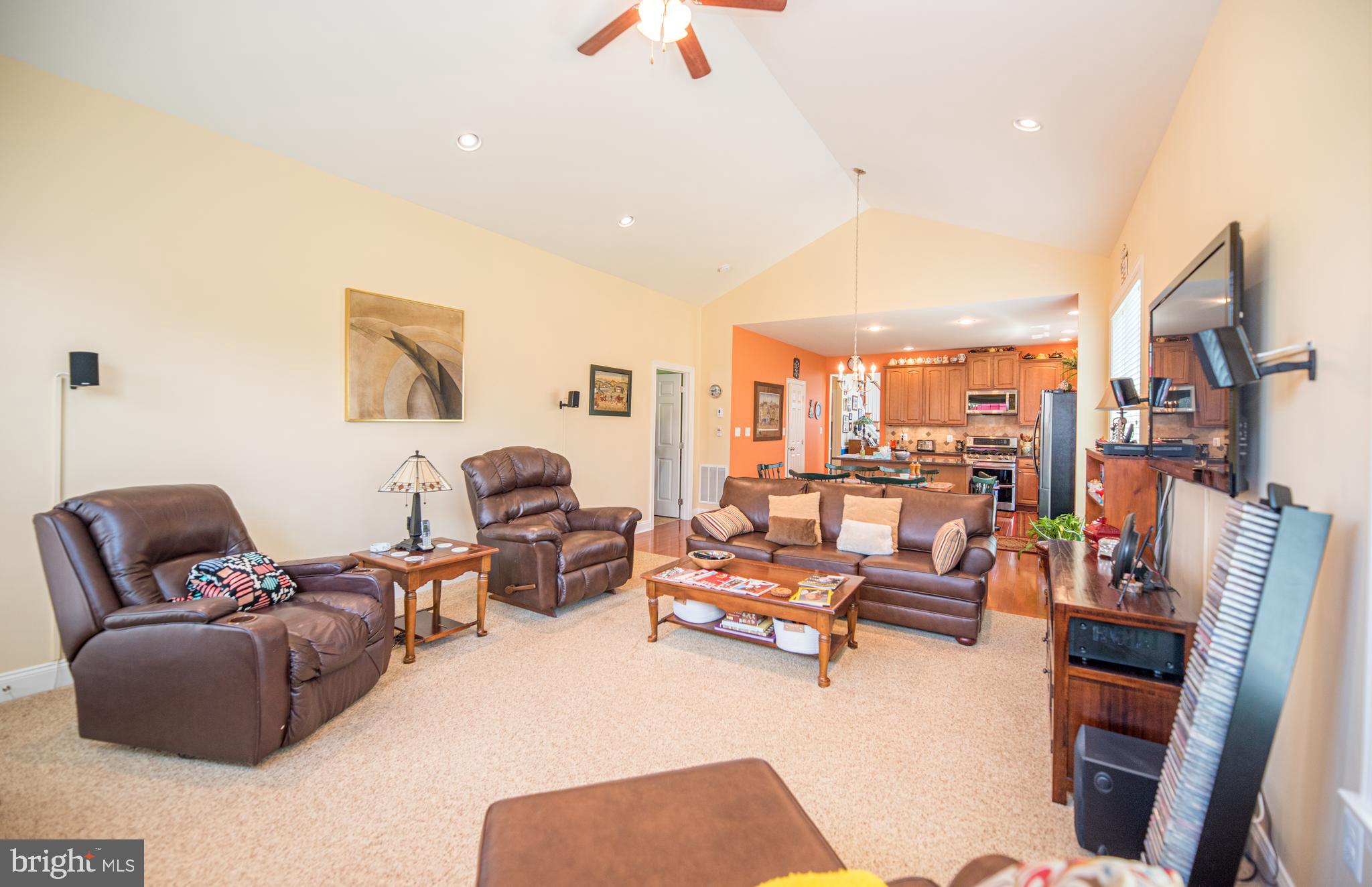 LOUDOUN VALLEY CARRIAGES - Residential