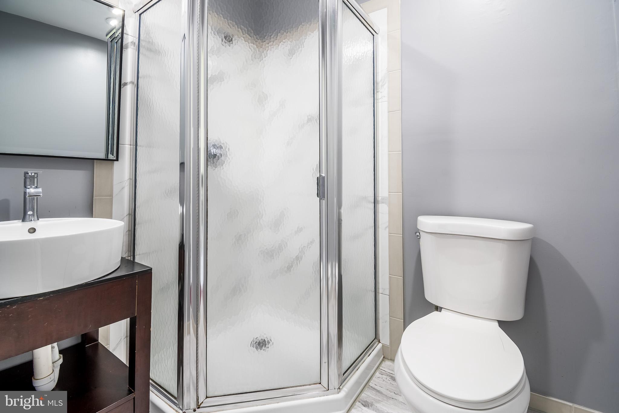 POINT OF WOODS - Residential